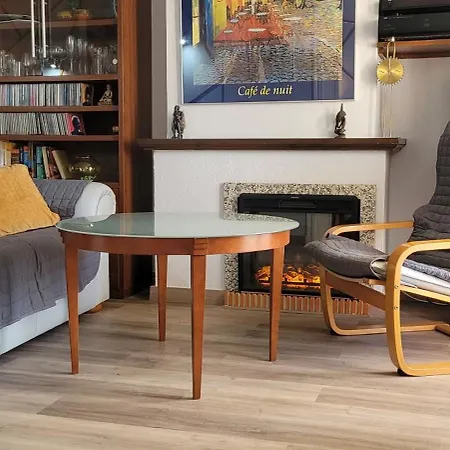 Pearl Apartment